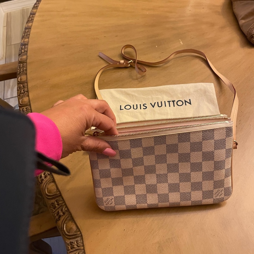 Louis Vuitton double zipper pochette - Picture 1 of 5